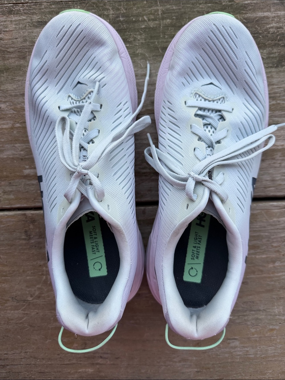 Hoka Rincon 3 Women’s running shoes.  Size 8D